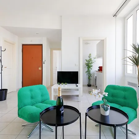 Bngo I Emerald I 6 Pax, Center Cannes