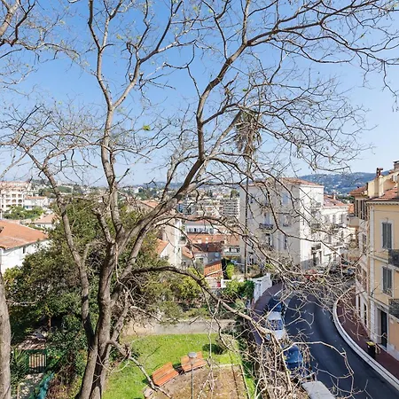 Bngo I Emerald I 6 Pax, Center Apartman Cannes